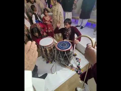 fiaz Hussein dhol master play king of all Pakistan nd all uk P TV