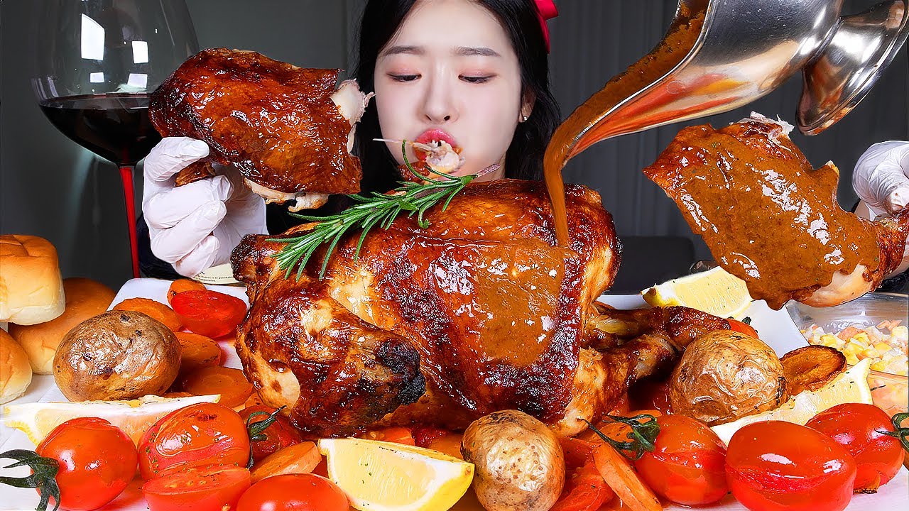 ASMR MUKBANG | Жареная домашняя курица целиком 🍗 Курица с маслом, карри, хлеб, красное вино 🍷