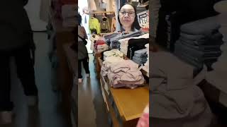 Window Shopping  At AMERICAN EAGLE OUTFITTERS/OUTLET|JURENDA ENGRESO