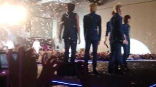 [FANCAM] 041210 Mnet Ultimate Live Asia Singapore Ending