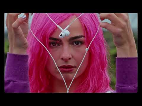 Addison Rae - Headphones On