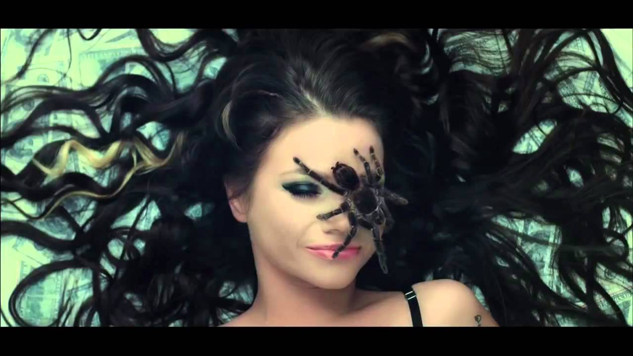 бьянка и паук. песня руками ногами. бьянка ногами руками фото. бьянка ногами руками. ногами руками bang бьянка.