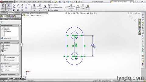 14 Dimensioning a sketch to define specific size attributes from the Course SolidWorks 2012 Essentia