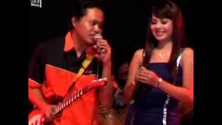 SIAPA YANG PUNYA HENY BARESTA  @CAMELIA Bawu 2011