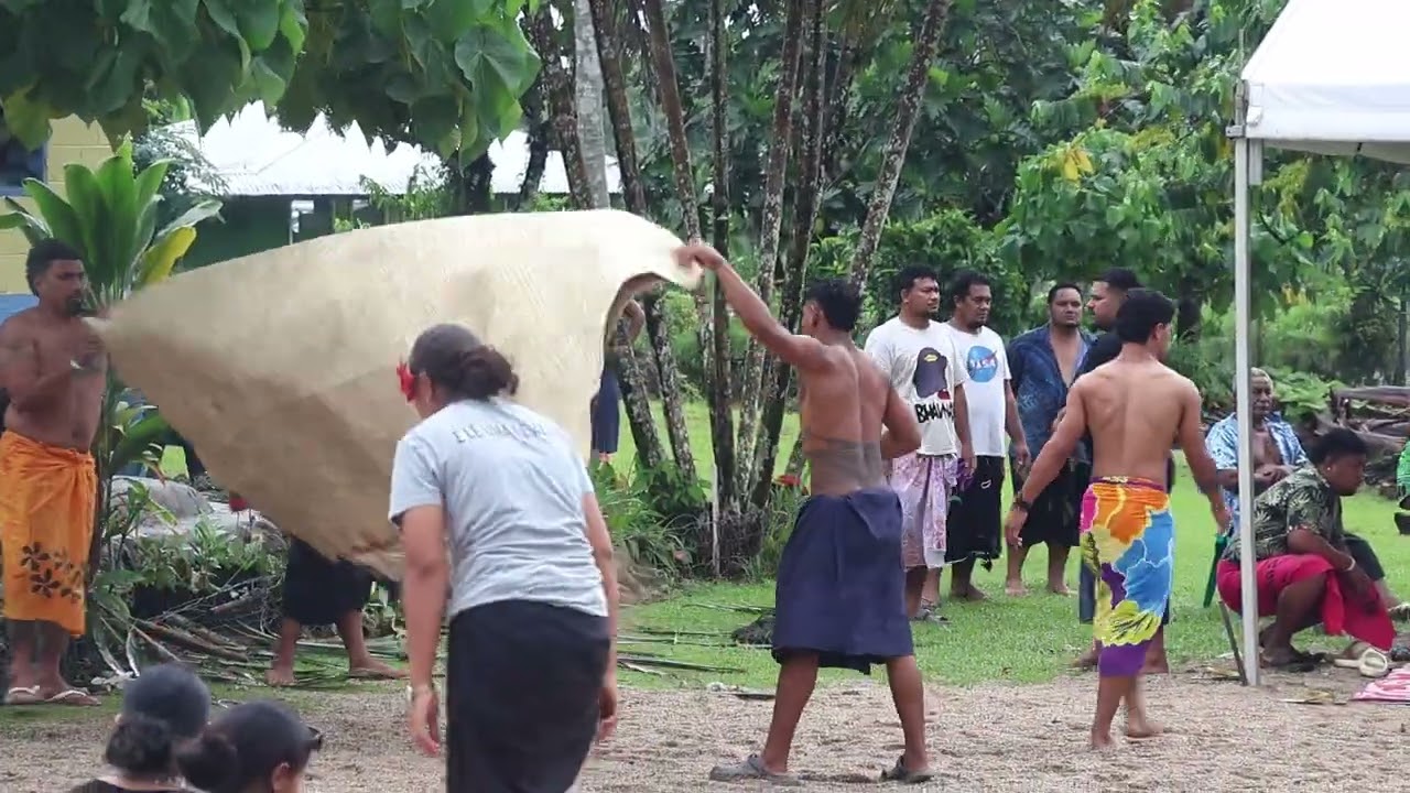 PAOLOTU MAI SALANI FALEALILI