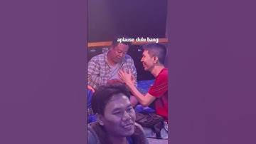 Thumbnail of menggalau bersama  setengah hati - ada band cover @chrisalia_ #lagu  #cover #lirik #trending