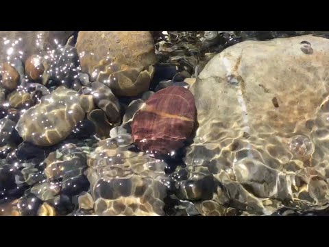 ABERMAWR, PEMBROKESHIRE - ATMOSPHERIC SEASCAPE AND BEAUTIFUL PEBBLES