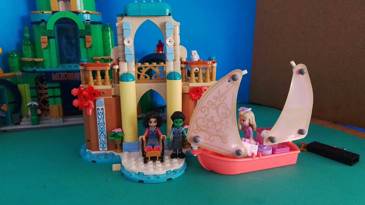 Lego Shiz University Build 🏫