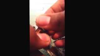 How to open and close an Xbox 360 Afterglow Controller...