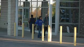 Some North Texas voters turned away after arriving too late to early vote
