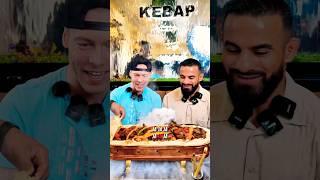 5,0 Sterne (fast)? 🌟 wir versuchen das beste Kebab in Frankfurt! Mit Khalid Taha