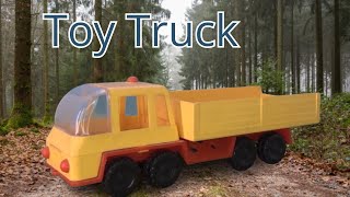 Soviet Era Nostalgia: Unboxing the MIR Factory’s 1980s Toy Truck