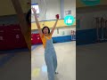 Christina demuestra su TALENTO 🎯 Jugando con el payaso 🤡😮 #123andres #cancionesinfantiles
