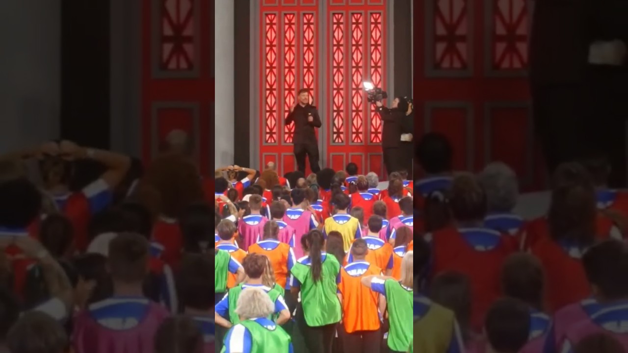 2,000 People Fight For $5,000,000