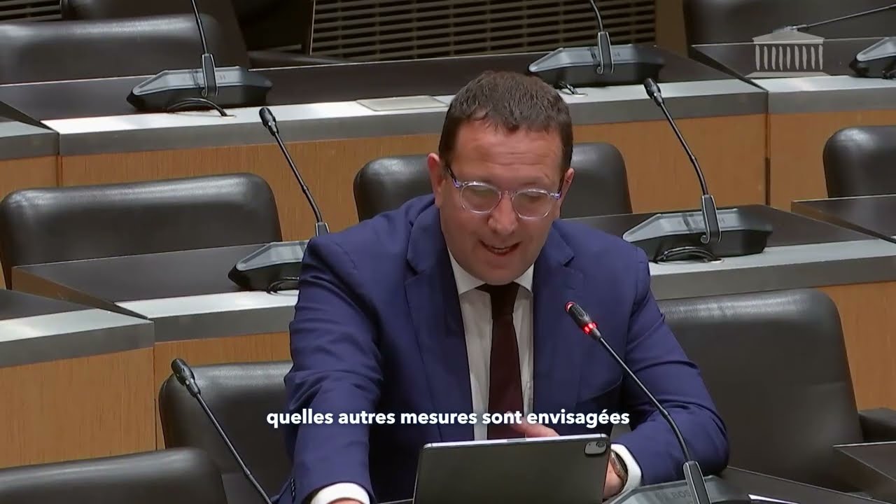 Le député Didier Lemaire interpelle le Gouvernement sur la nécessité de renforcer l'attractivité de nos hôpitaux en zone frontalière