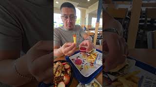 la megor amburgesa de il.del mid west recien cocinada!!!!