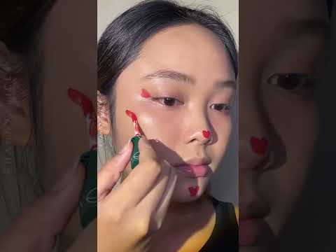 Video: Cara Menerapkan Tween Makeup (dengan Gambar)