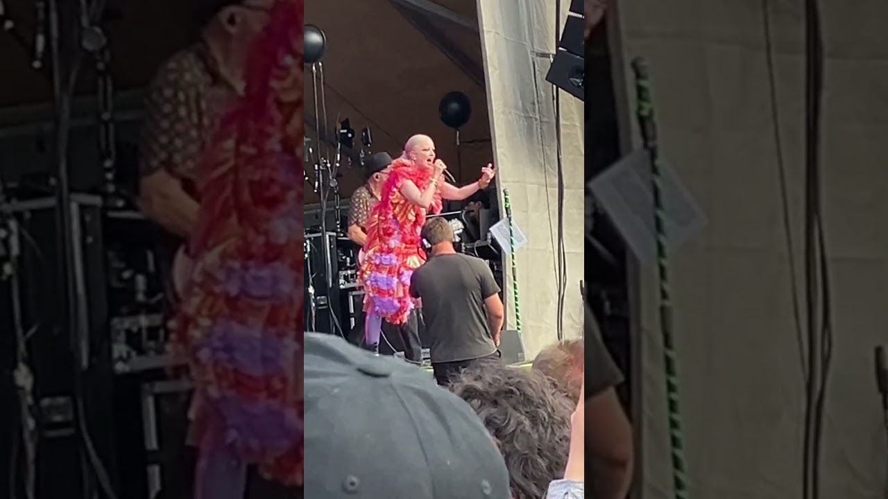 Garbage live. I Think I’m Paranoid. Minnesota Yacht Club Festival, St. Paul, Minnesota. 7/20/2025.