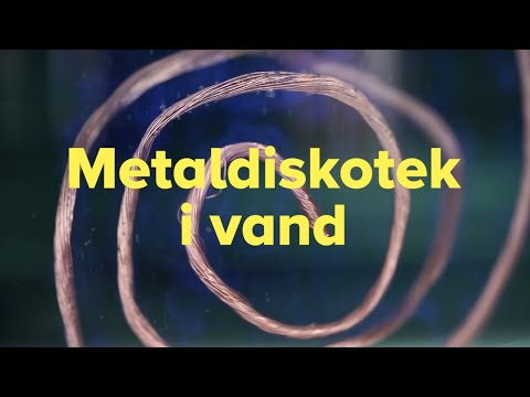 Video: Hvilke metaller reagerer kraftigt med vand?