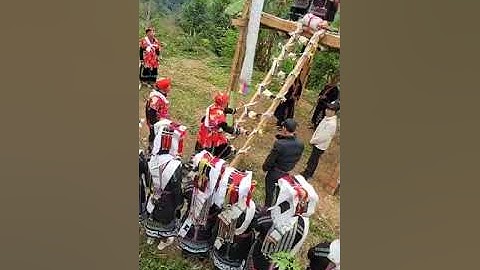 Nghỉ thức lễ tẩu sai 12 đèn tại nguyên bình