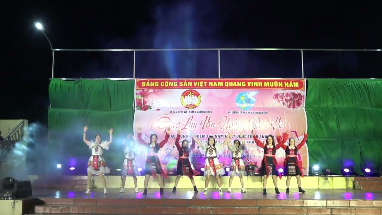 Múa: Em Là Cô Giáo Vùng Cao, Chi Hội PN Khu 11,12 Vĩnh Lại