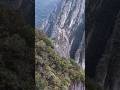 신이 만든 절벽…이 풍경 실화냐? 🗻✨️🏞"Cliffs made by God… is this scenery even real?"
