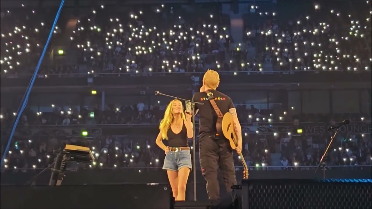 Ed Sheeran (w/Phoebe Dynevor) - Camera (Premiere performance) @ Strawberry Arena, Stockholm 22/08/25