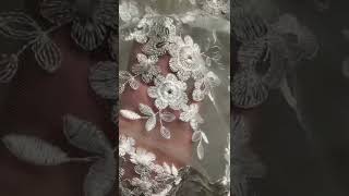 Кружево полотно вышивка на сетке цветочный орнамент
