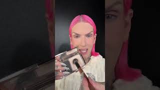 Replying toLunaBlair🇨🇦🇻🇪Round 6 of the @Diorbeauty On Set setting powder battles! Today we put it