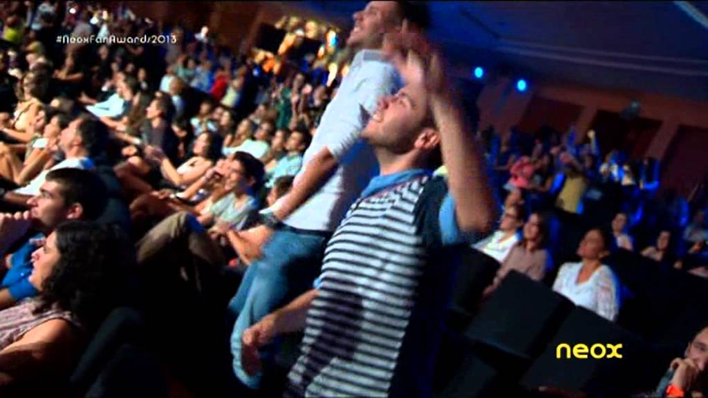 Auryn - Make my day - Neox Fan Awards 2013.