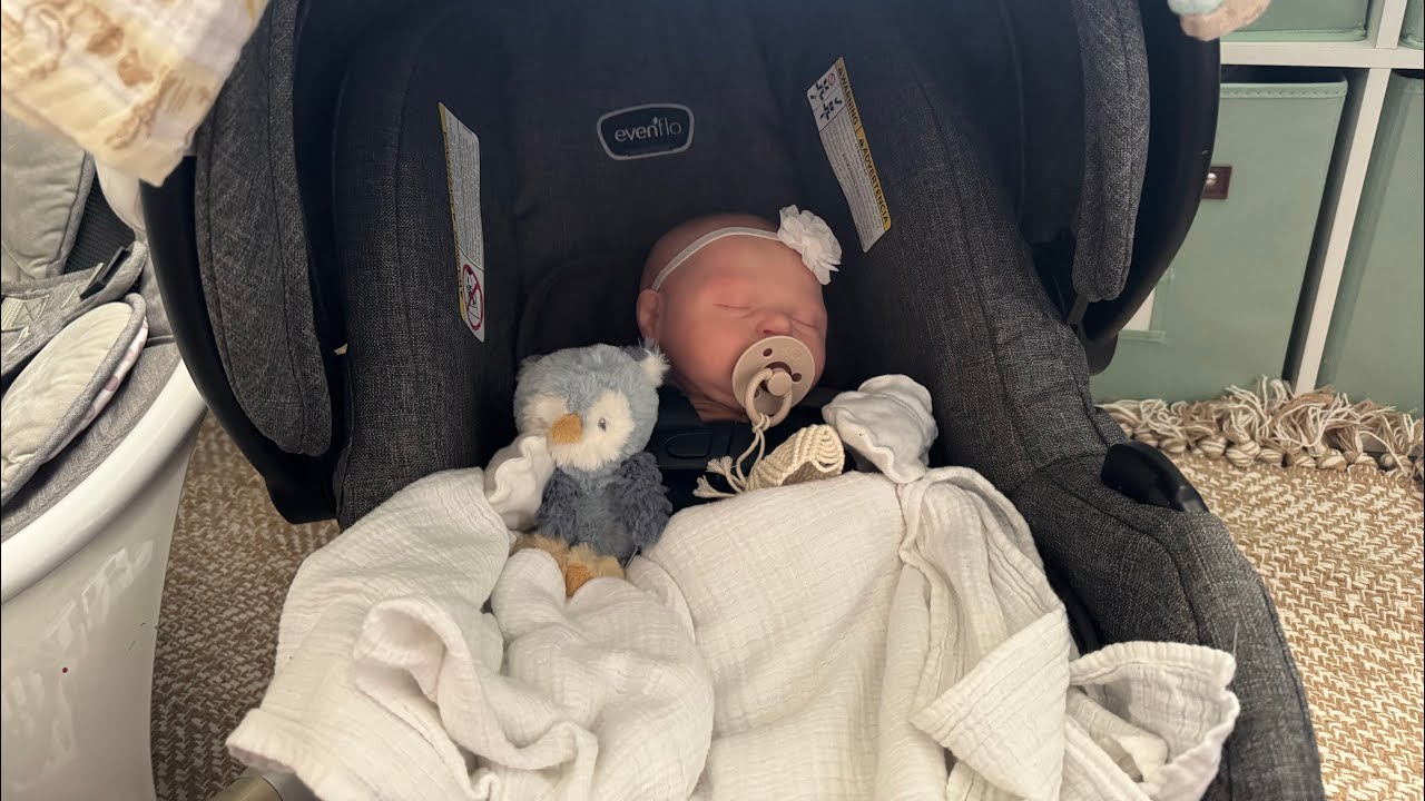 How to make a sleeping reborn look realistic in a car seat 🍼🍼