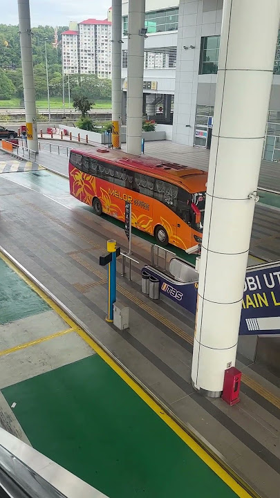 Bus Stand In Kuala Lumpur Malaysia #malaysia #kualalumpur #klcc #malaysiatourism #bus