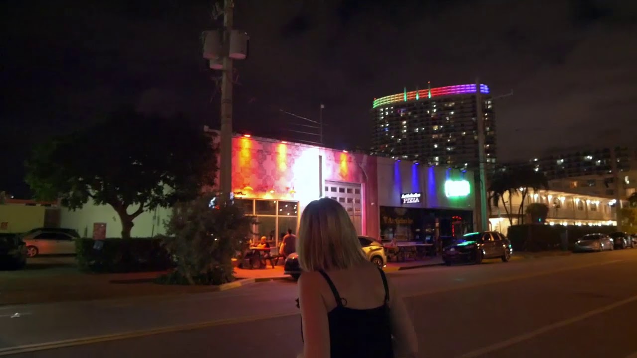 Bodega Miami Beach - YouTube
