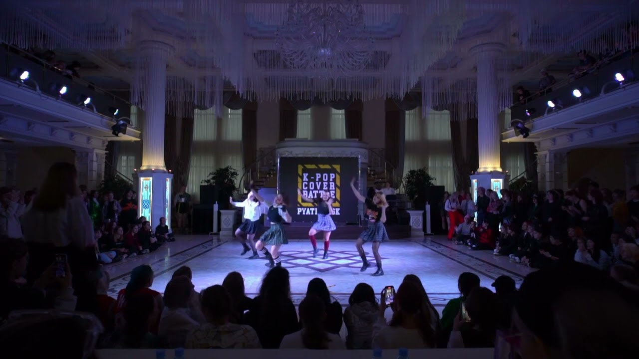 Evil Team - BLACKPINK- BOOMBAYAH