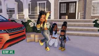 WE MOVED INTO OUR NEW HOUSE! *I BOUGHT A NEW TRUCK!!* | BERRY AVENUE VOICED ROLEPLAY