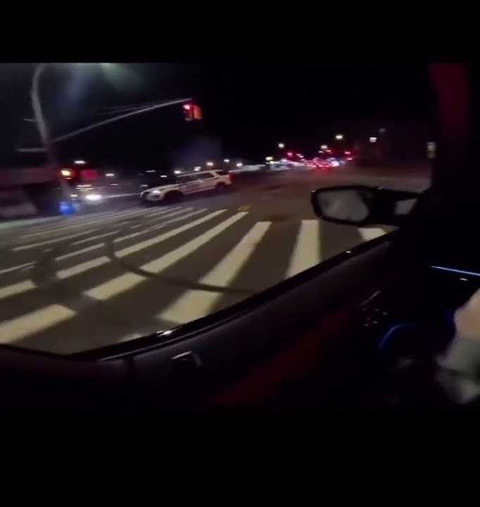 #bmw #squeezebenz #drift #drifting #police #policechase  #firstshortvideo #foryou #youtubeshorts