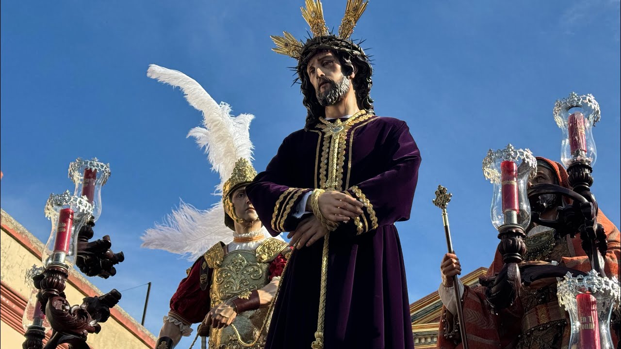 Salida de la Hermandad del amor (Chiclana)