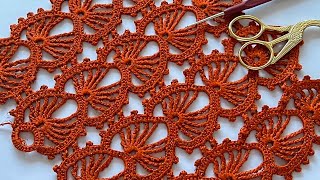 картинка: Последние трендовые модели крючком: (Сумка, скатерть, плед, жилет, туника, шаль этол)