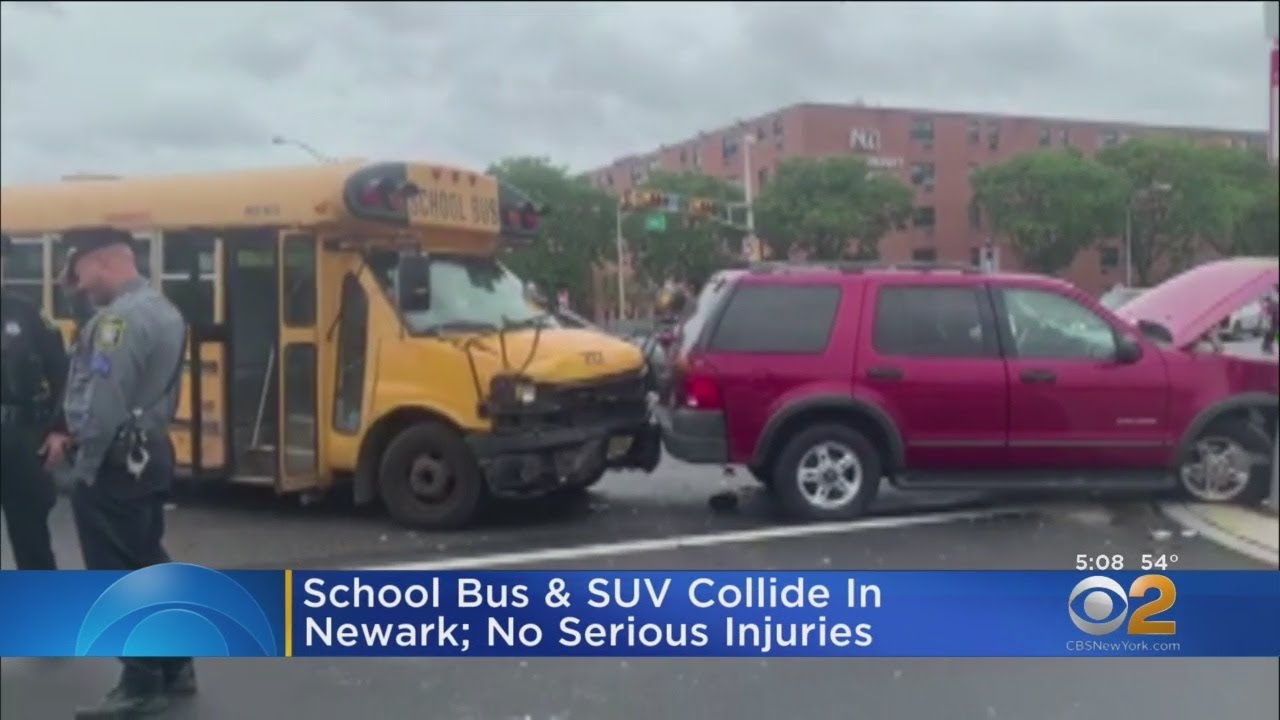 SUV Collides With School Bus In Newark - YouTube