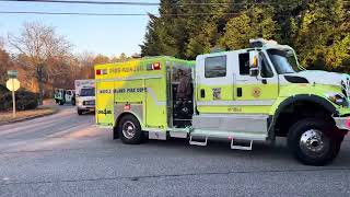 Middle island Fire Department Santa Parade 12-16-23