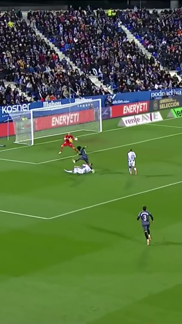 What a block by SAÉNZ ?
