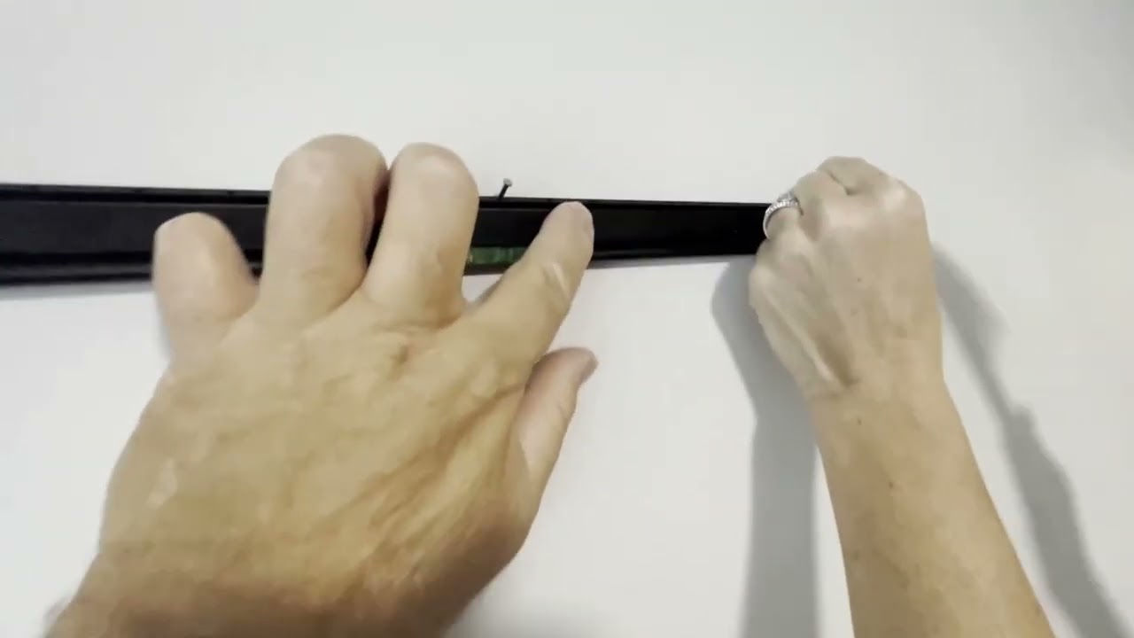 SANUS No Stud TV Wall Mount, Low Profile 42 to 90 inch TV Wall Mount with Easy DIY Install Review