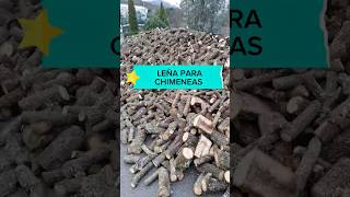 ¡Otra descarga de leña! 🔥🚛 #leña
