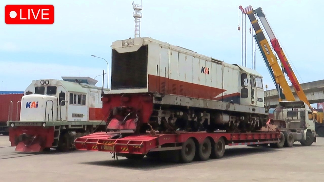 🔴 DETIK DETIK LOKOMOTIF BB 303 MEDAN MENAPAK REL PULAU JAWA !! Pengiriman Lokomotif BB 203 & BB 303