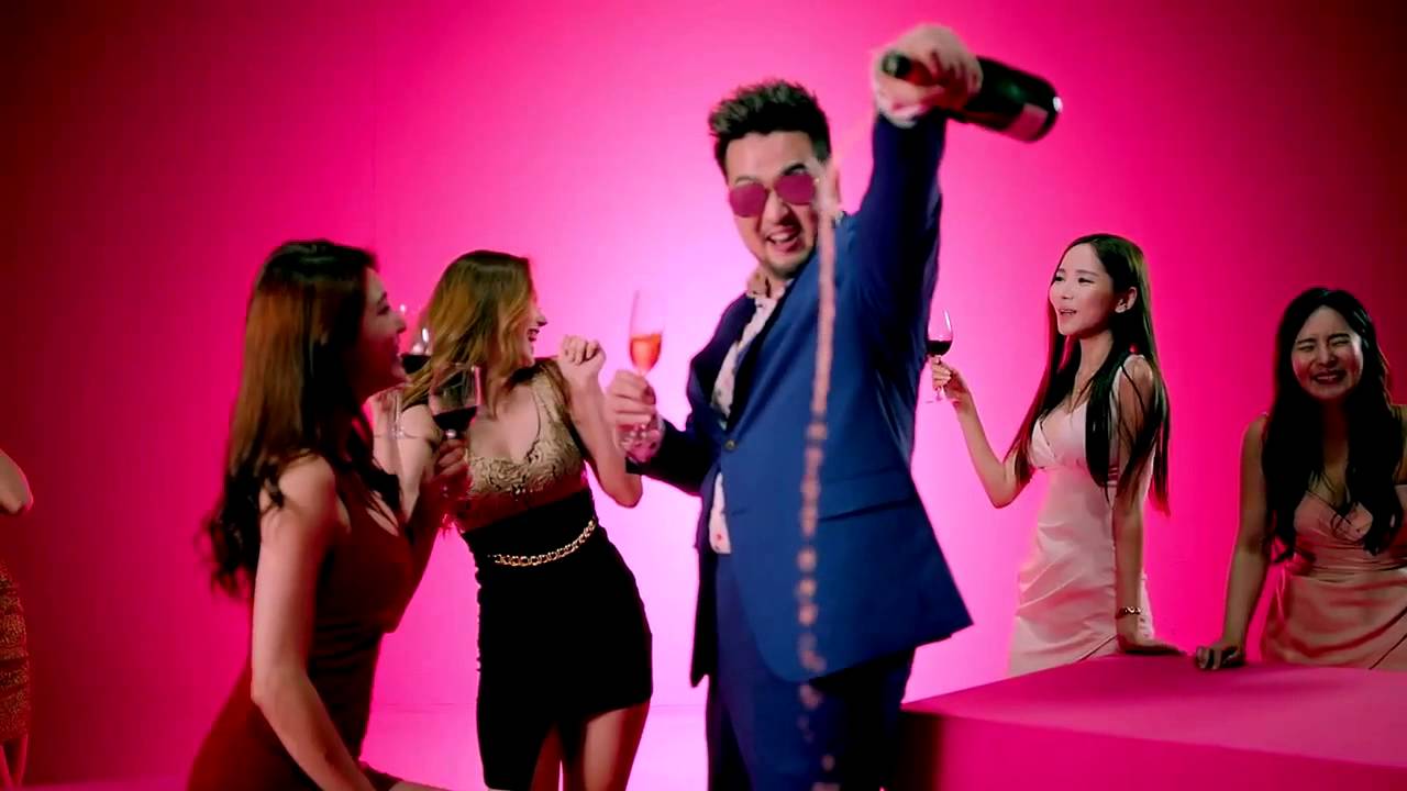Kim Tae Woo ft Jay Park - Lonely Funk [MV] [HD] - YouTube