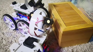 Two random Vigibot.com robot players lol (2)