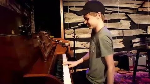 P L x Tangled Strings Open Mic