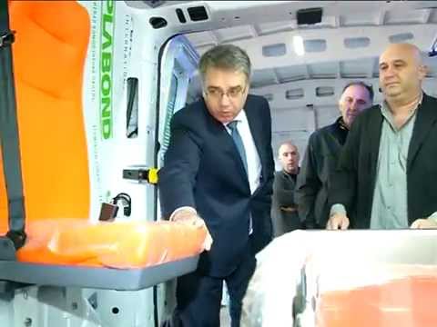 დავით სერგეენკო სასწრაფო დახმარების მანქანების აღჭურვას დაესწრო