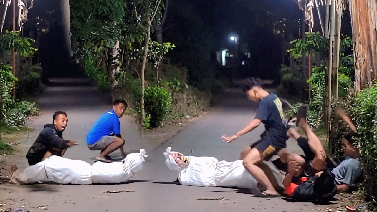 Prank Pocong Viral Sepanjang Masa || Prank Hantu Terlucu Bikin Ngakak 2025