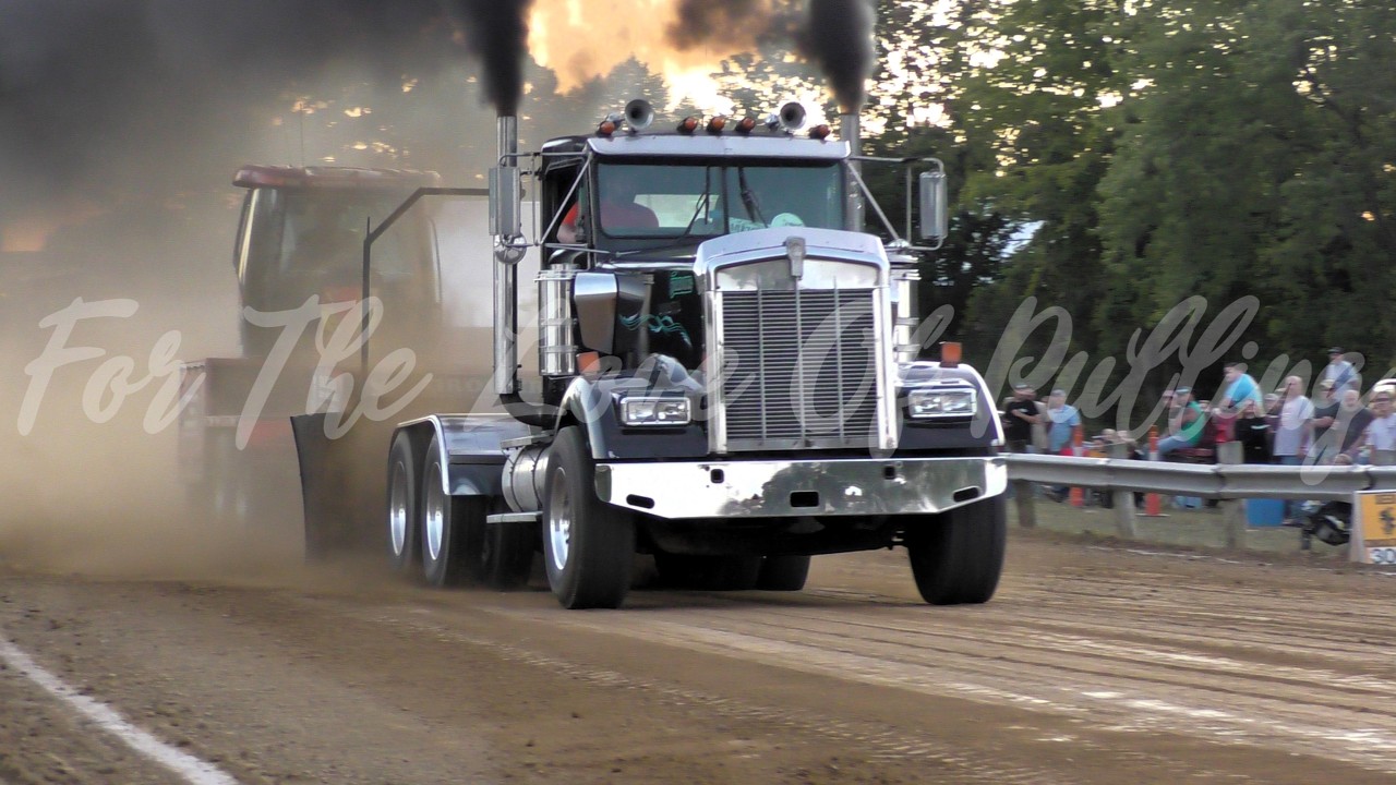 2025 Season Highlights Semi Pulling